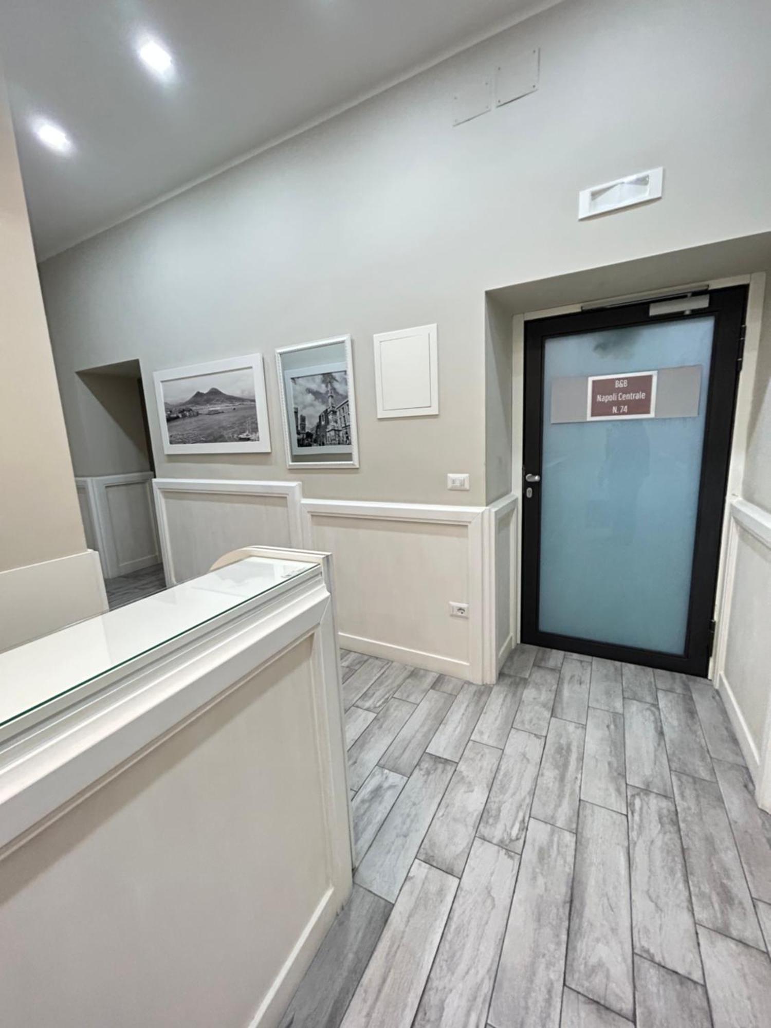 B&B Napoli Centrale N 74 Εξωτερικό φωτογραφία
