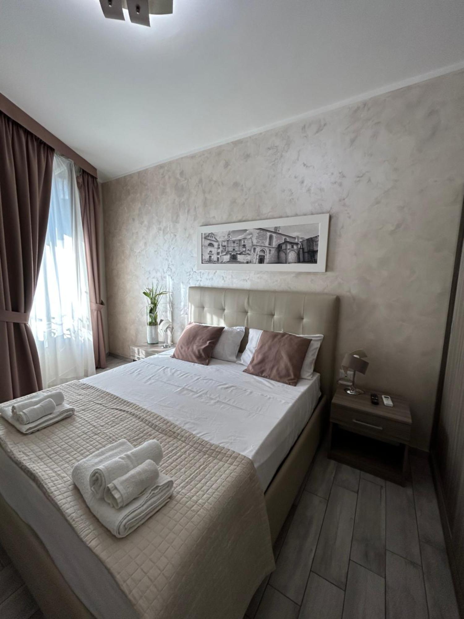 B&B Napoli Centrale N 74 Εξωτερικό φωτογραφία