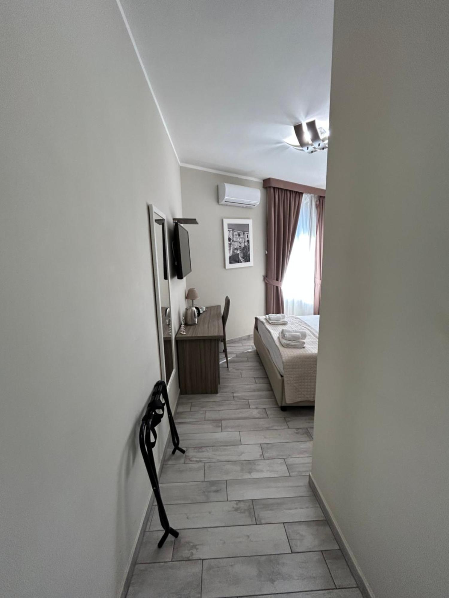 B&B Napoli Centrale N 74 Εξωτερικό φωτογραφία
