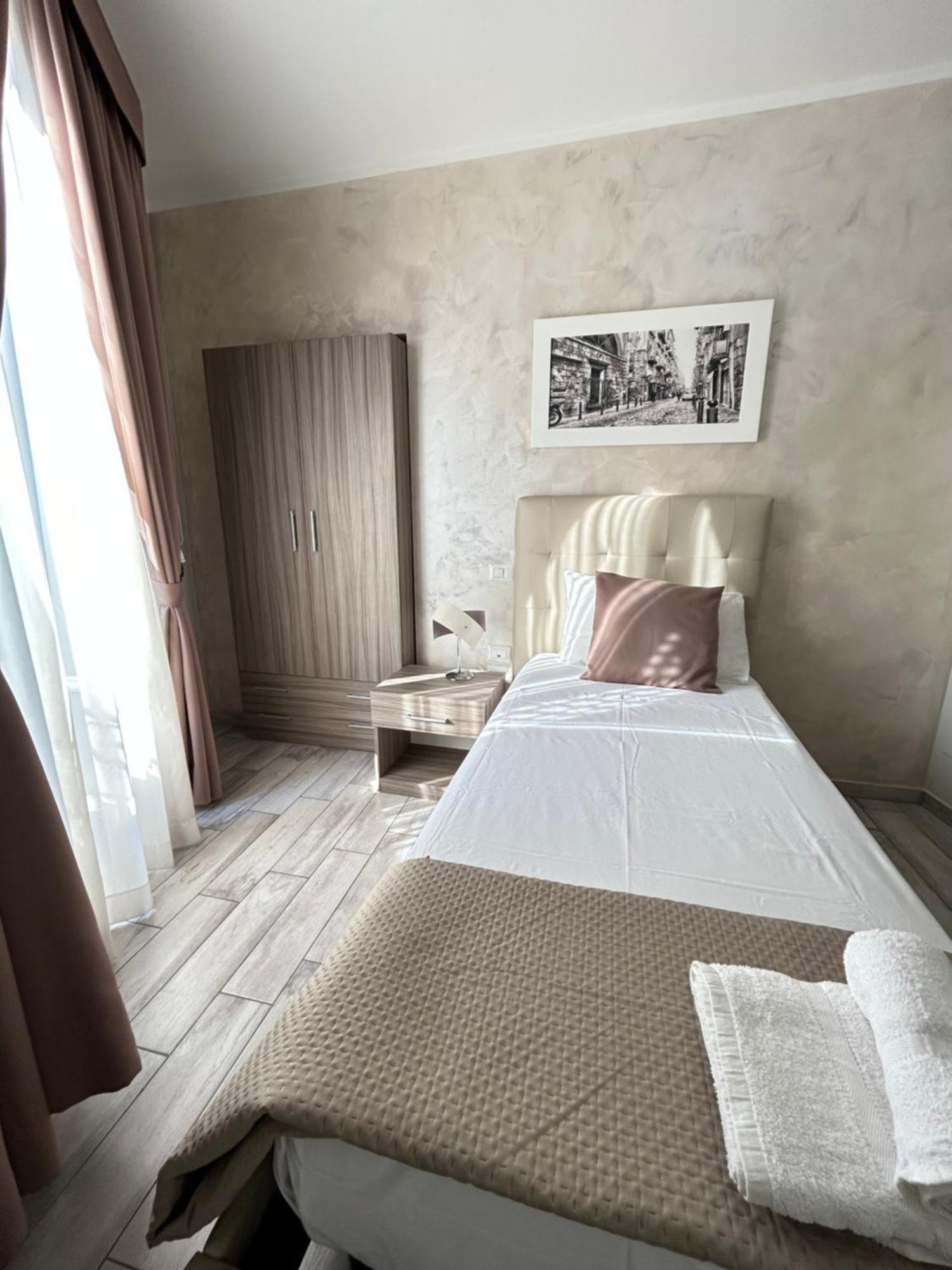B&B Napoli Centrale N 74 Εξωτερικό φωτογραφία