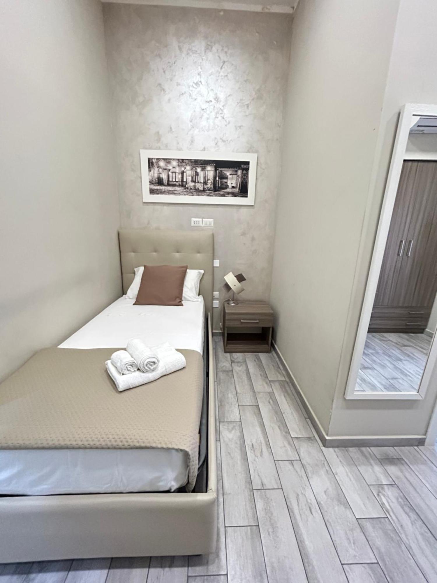 B&B Napoli Centrale N 74 Εξωτερικό φωτογραφία