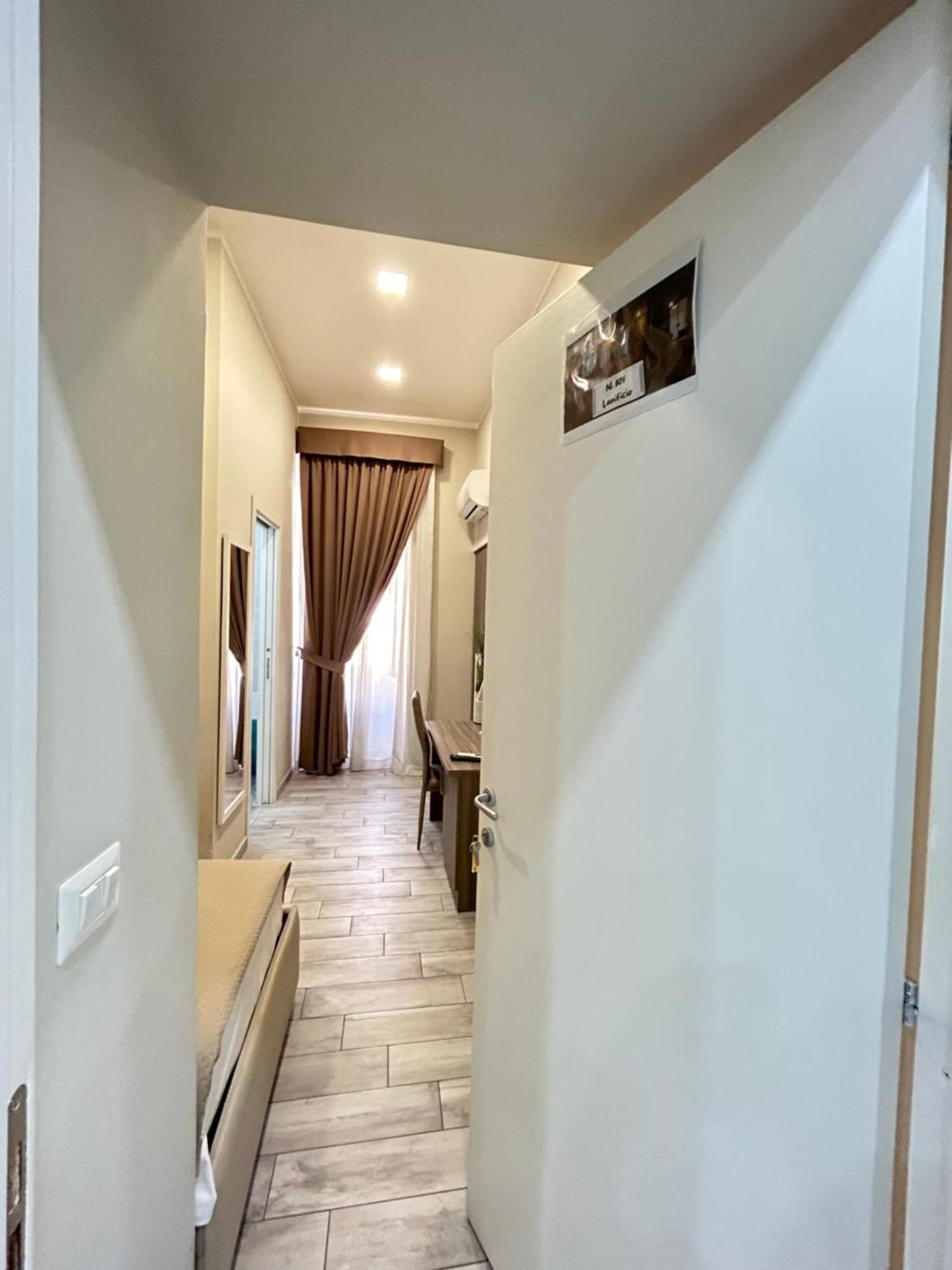 B&B Napoli Centrale N 74 Εξωτερικό φωτογραφία